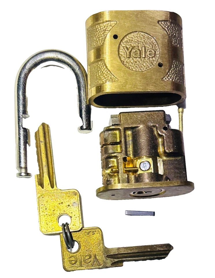 Nuevo de Lote Antiguo Yale Super Pin Vaso Candado de Latón con 2 Llaves EN BLANCO De Colección Muy Raro Opp Foto 2 de 4