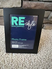 Room Essentials BLACK Wood Grain 5” x 7” Bevel Wedge Picture Frame