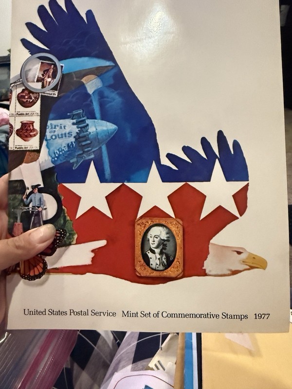 United States Postal Service 1977 13c First Day Issue MNH Stamp Set in Folder