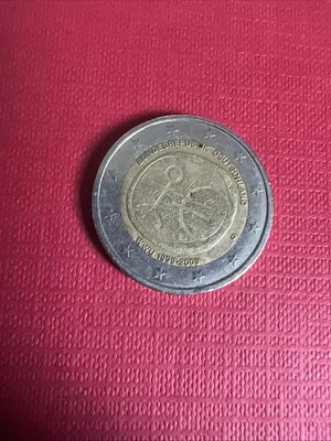 Euro fauté (FRA F10) - France - 2 euros 2009 commémorative - coin cassé *2 - Photo 1/2