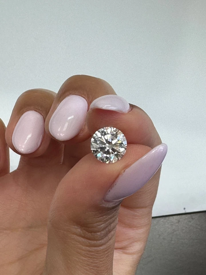 5 CT Natural White Diamond Round Cut VVS1 D Grade IDGL Certified 1 Free Gift 5K5 - Image 4 of 4