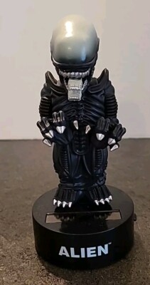 2014 NECA Alien Extreme Head Knocker: Xenomorph - Vinyl Solar