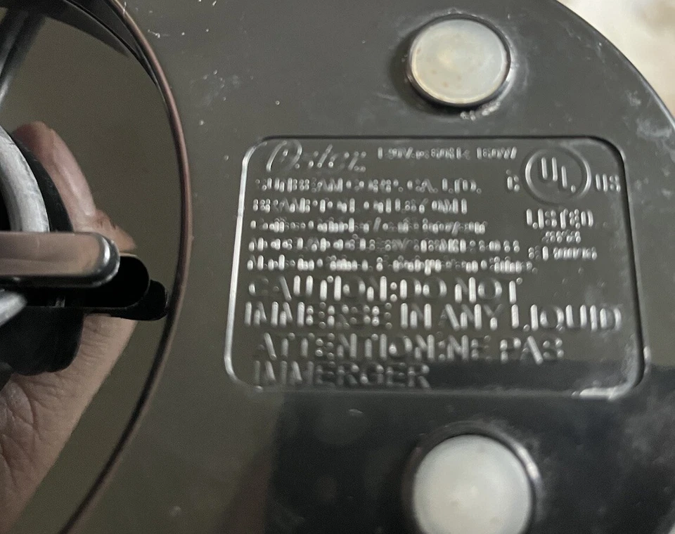 Molinillo de café Oster Burr BVSTBMH23 con tolva de acero inoxidable funciona Foto 2 de 4