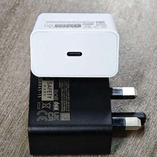 Caricabatteria super veloce originale 25 W spina e cavo USB C per Apple iPhone 17 Pro Max - Foto 19 di 51