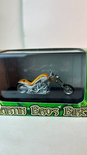 Toy Zone 1:32 Scale Martin Bros Motorcycle - Picture 4 of 5