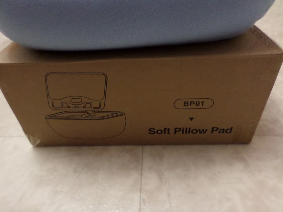 Soft Pillow Pad for Tablet, Book, E Reader BP01 NEW Open Box - Image 2 of 4