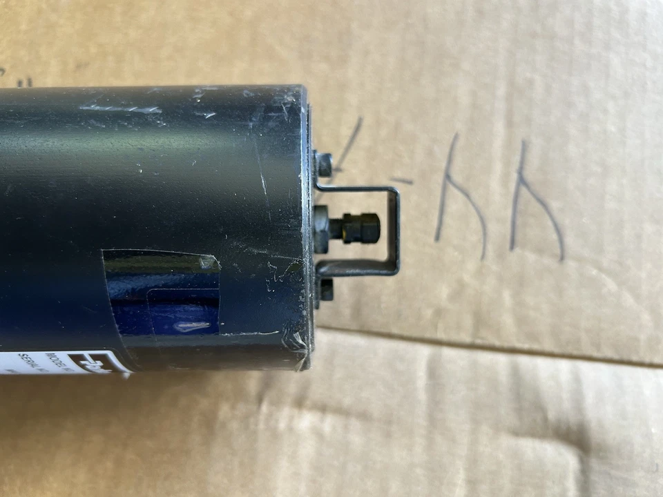 Acumulador de pistón Parker A3N0058D1K 58 Cu. In. 3000 PSI Foto 4 de 4