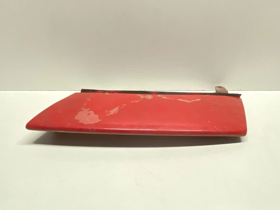 Cubierta de lámpara de faro superior izquierdo Chevrolet Geo Storm 1990-1991 OEM, 891466174Y Foto 3 de 4