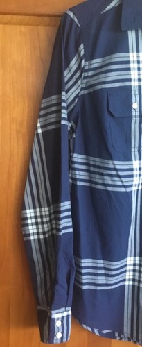 2 Women’s Size Small St John's Bay Shirts - Picture 5 of 12