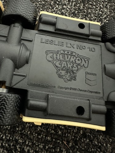 Vintage 1998 The Chevron Cars Yellow Leslie LX Techron Toy Car # 10 Collectible - Picture 8 of 11