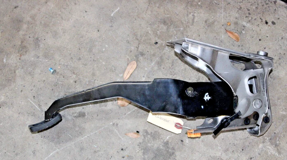 17-19 MITSUBISHI OUTLANDER SPORT СТОП МЕДЛЕННЫЙ ТОРМОЗ ПЕДАЛЬ В СБОРЕ руководство - Изображение 2 из 2