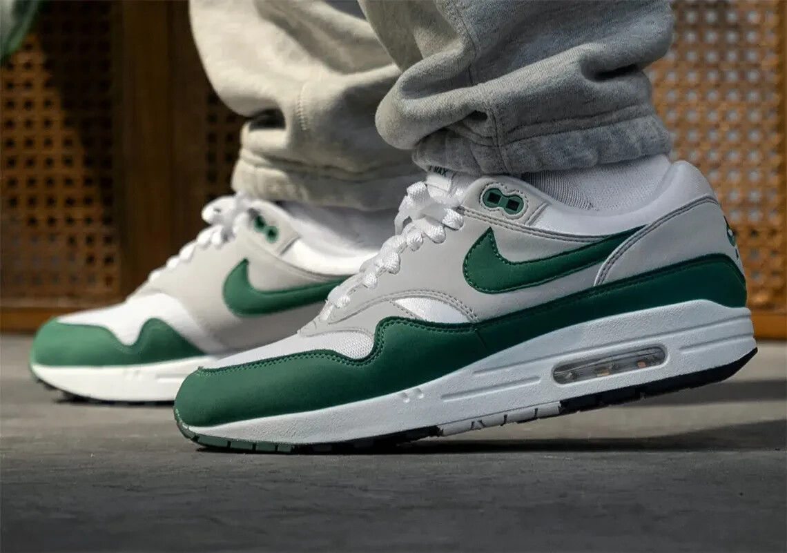 Hunter Green Air Max Vision Green Nike Air Max Anniversary Green