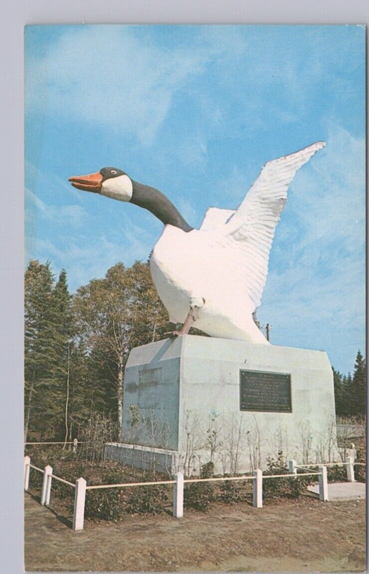 Wawa Goose, Wawa, Ontario, Canada, Vintage Chrome Postcard #2