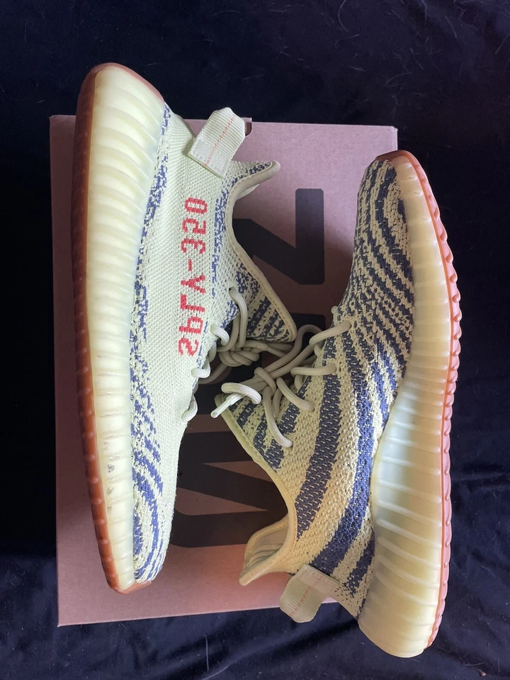 Size UK 8.5 - adidas Yeezy Boost 350 V2 Semi Frozen Yellow (2018), photo 2 of 3
