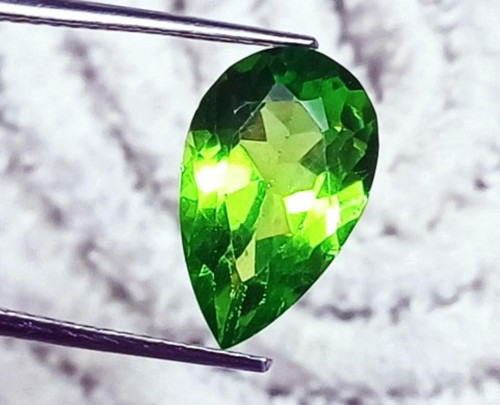Peridot Birnenform loser Edelstein 10,10 ct zertifiziert mit kostenlosem Geschenk - Bild 7 von 10