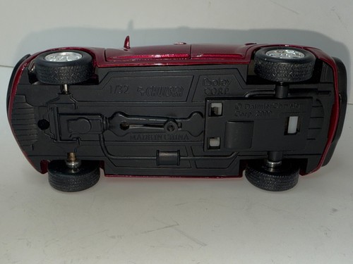 Boley 36640 Chrysler PT Cruiser Motorized Die Cast Metal Car Red 1:32 Scale - Picture 5 of 5