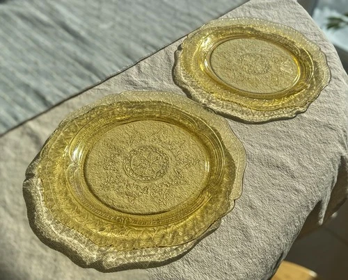 Depression Federal Glass Patrician Spoke Plate 11" Amber Yellow Vintage Pair