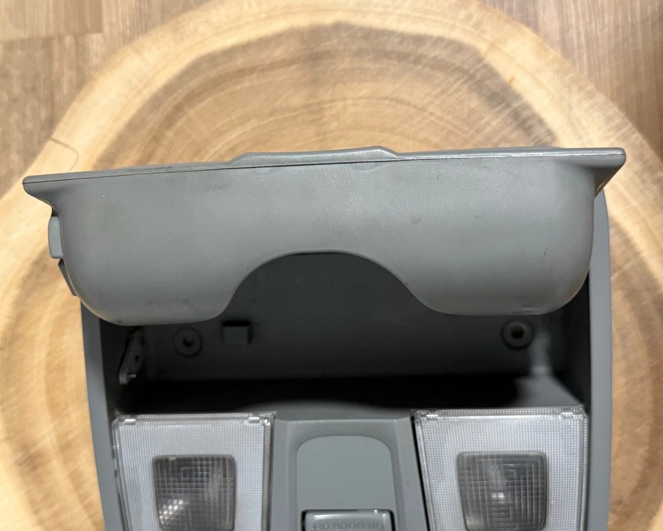 Hyundai Accent Veloster 2012-2017 consola superior domo mapa luz lámpara gris OEM Foto 3 de 3