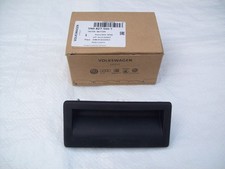 VW Touareg 7P Electric Lid Lock Actuator Push Button Rear 5N0827566T 2008 onward