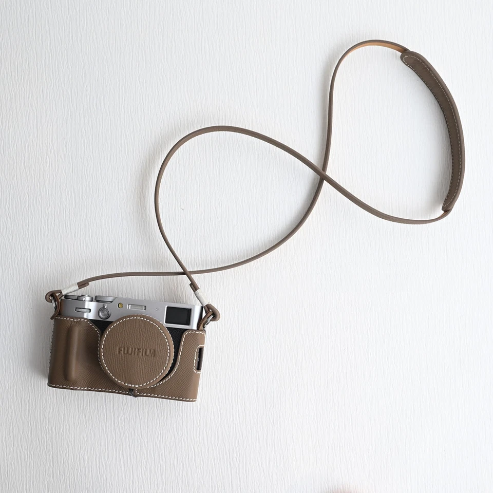 Genuine Leather Camera Bag Protect Case Lens Cover Cap For Fuji X-100VI X100VI - Image 4 of 4