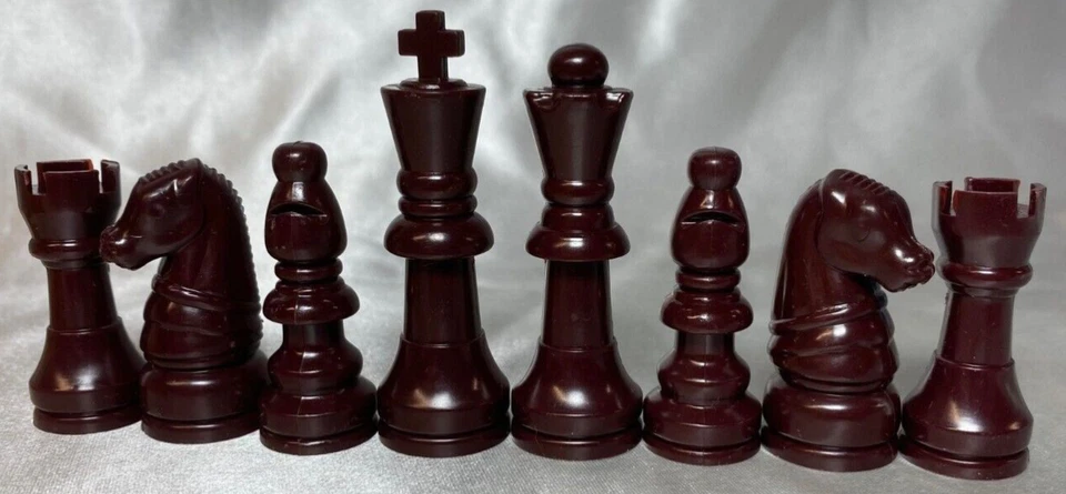 Chess Pieces Complete Set of Plastic Chess Pieces 1-3 inches Brown & Gold - Image 4 of 4