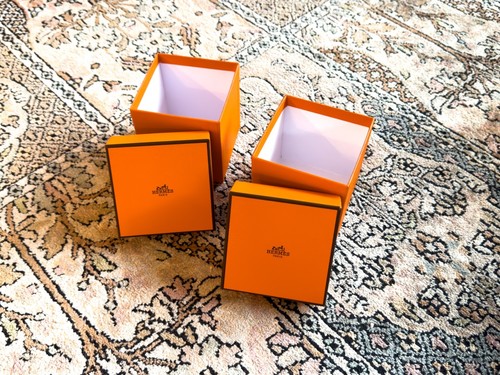 HERMÈS | Karton / Box / 2 Schachteln ( 12,5 x 12,5 x 11,5 cm ) - leer - D - - Bild 2 von 2