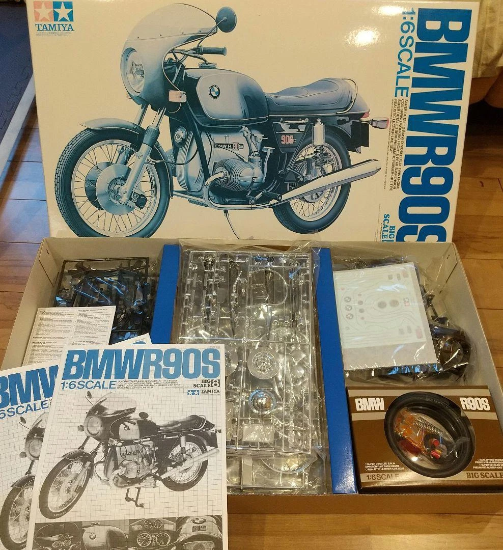 未組み立て!Tamiya BMW R90S 1/6 scale オートバイ Tamiya BMW R90S 1/6 scale オートバイ 未組立