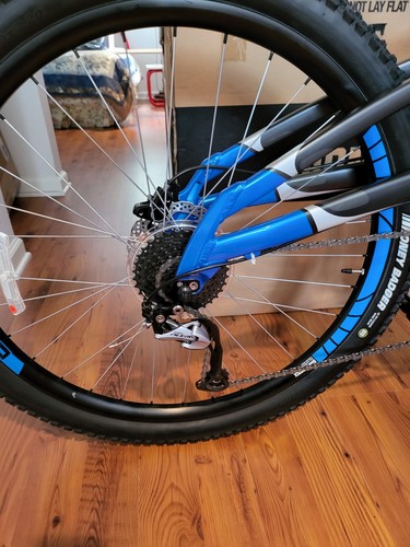 Diamondback Recoil Comp Mountain Bike - Picture 9 of 11