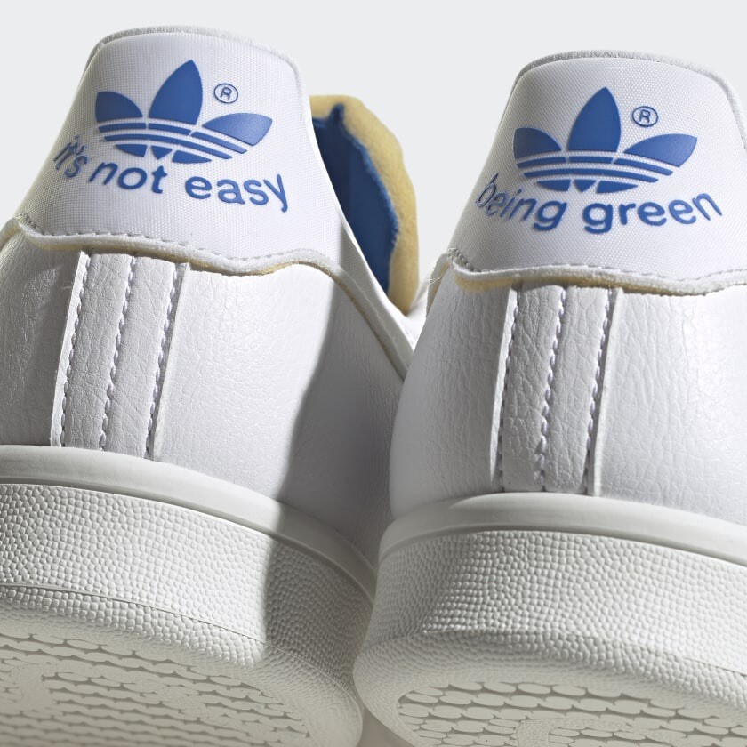 adidas Stan Smith ディズニー　ピクサー　ウォーリー Adidas Stan Smith x Disney Pixar WALL-E & Eve Men's Athletic