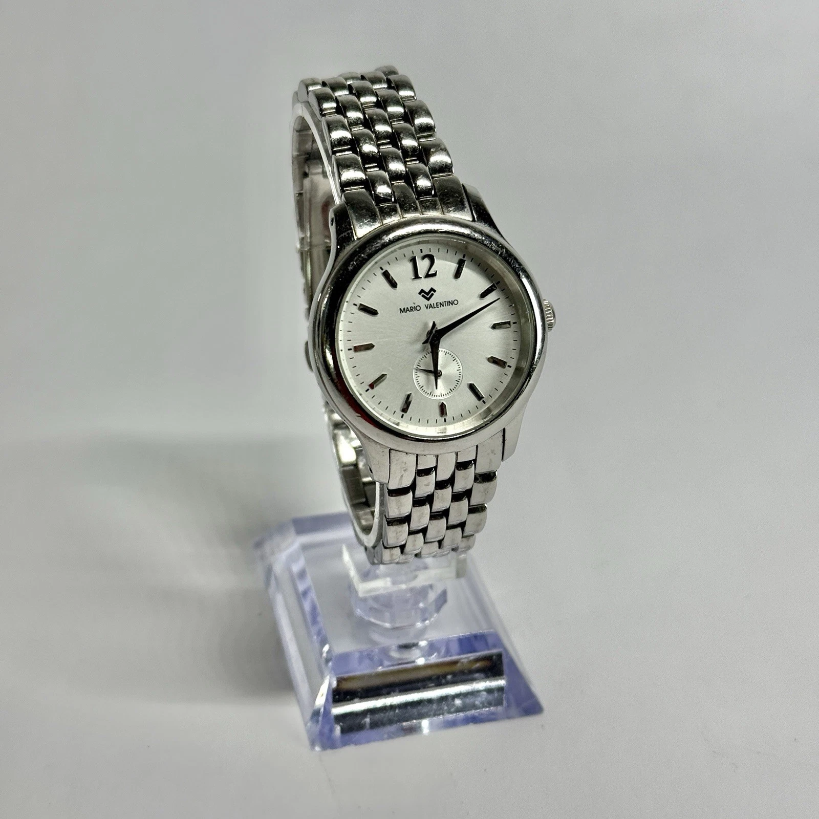 MARIO VALENTINO Quartz Silver Tone Analog Women Vintage Watch W526 *WORKING