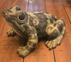 VINTAGE LARGE BRUSH McCOY  POTTERY HAND PAINTED GARDEN FROG