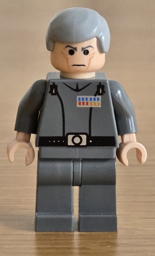 ÚLTIMO LEGO ORIGINAL STAR WARS FiGURA DE GRAND MOFF TARKIN GOBERNADOR DE LA ES - Imagen 14 de 19