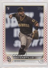 2022 Topps Series 1 Independence Day 43/76 Ivan Castillo #140 h6d