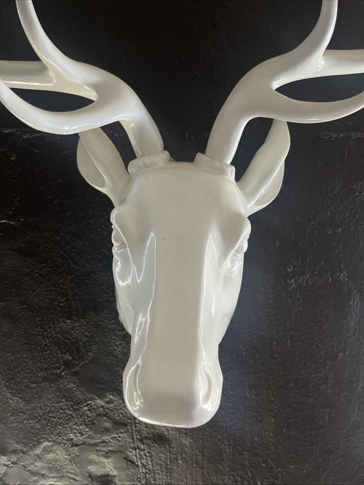 Trofeo de asta de montaje en pared taxidermia imitación cuernos de ciervo escultura cabeza de buck blanca Foto 4 de 4