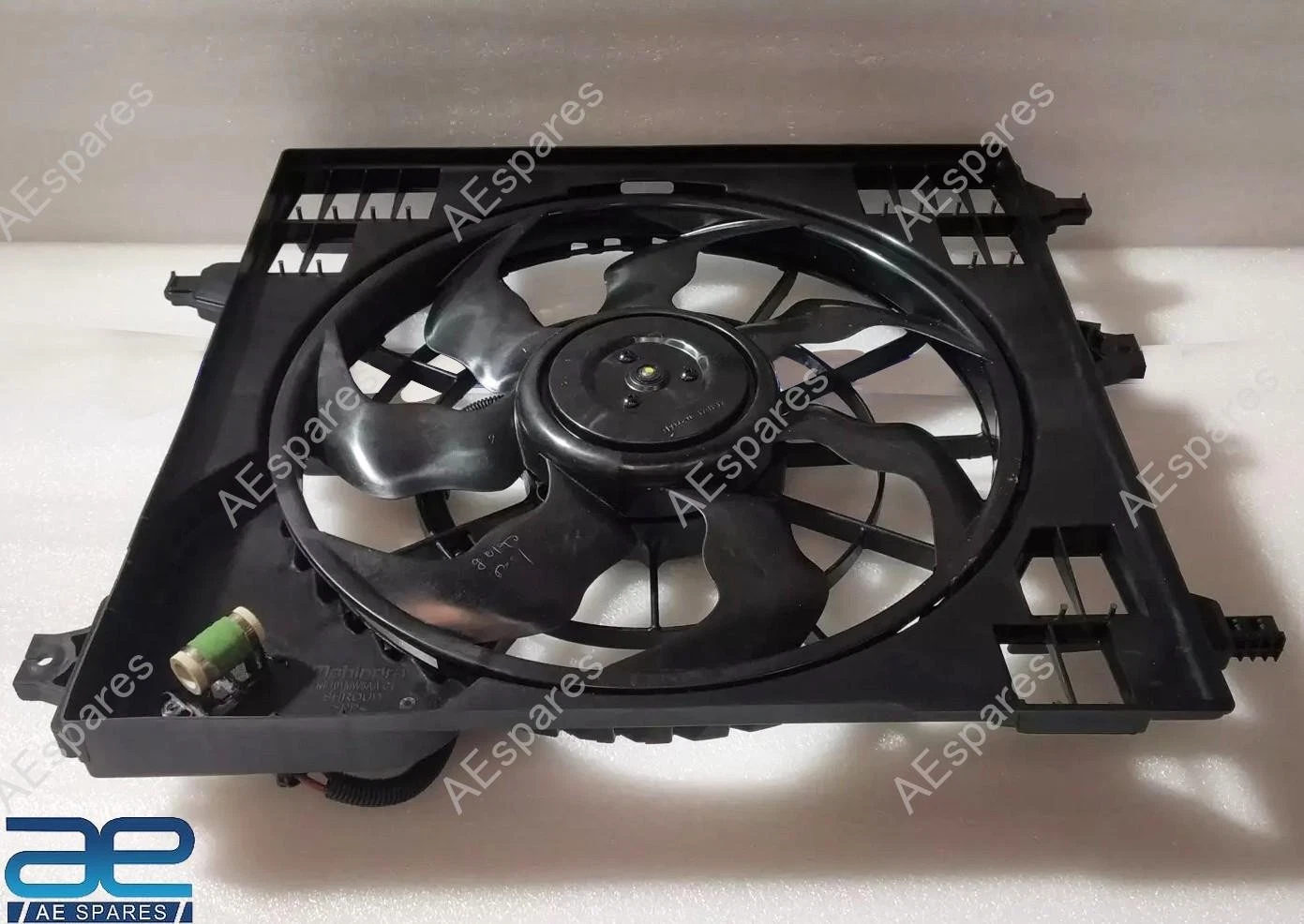 Radiator Fan With Motor & Shroud For Mahindra XUV700 2021-Now 0304FAM00691N view 3