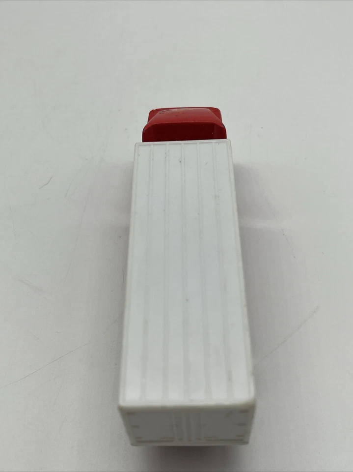 Camión de juguete pequeño Hot Wheels McDonald’s Bic Mac Foto 4 de 4