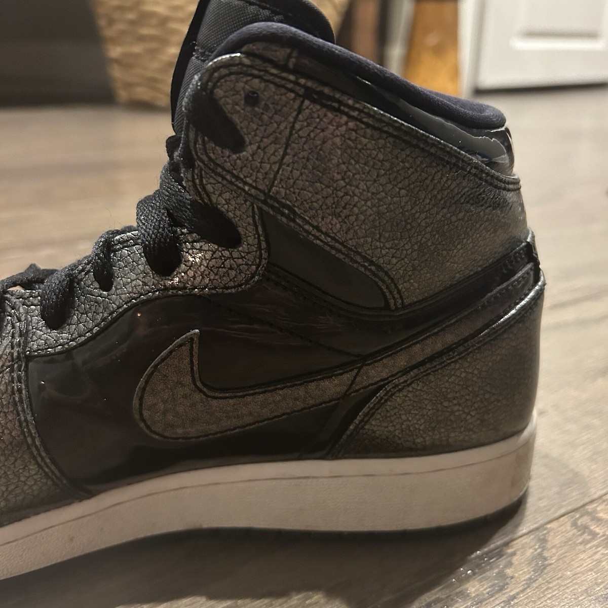 Nike Air Jordan 1 Retro High Black Patent Leather Anti