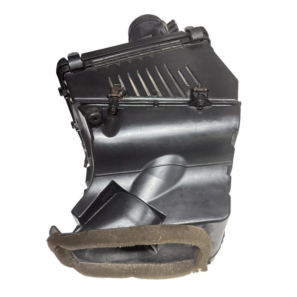 Pontiac Grand Prix 2007 3,8 L supercargado OEM filtro de aire carcasa 05 06 Foto 2 de 4