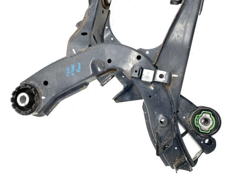 Rear Crossmember K-Frame XR852044 Fits 2005 Jaguar S Type 71884 Foto 2 de 4