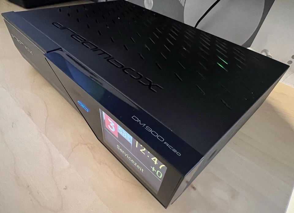 Top Zustand–Dreambox DM900 RC20 2× DVB-S2 X/ 1× DVB-C/T2 Triple Hybrid Tuner) - Bild 4 von 4