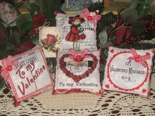 Valentine Decor  4 Fabric Bowl Fillers Wreath Accents Handmade Gift Vintage Look