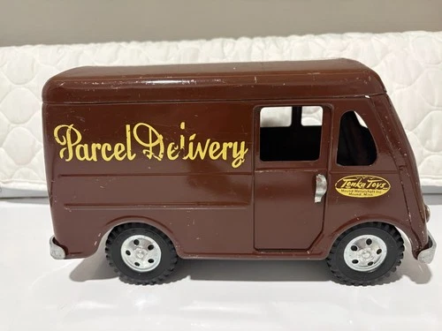 Vintage 1954 Tonka Parcel Delivery Metro Van in nice, original condition