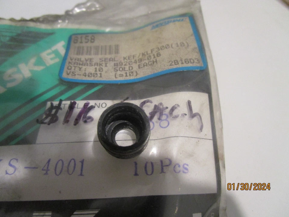 Nueva válvula de sello de aceite Kawasaki KZ400 KZ650 KZ900 KZ900 Vesrah N.º de parte: 92049-016 Foto 3 de 4