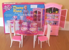 NEW FANCY LIFE DOLL HOUSE FURNITURE DINING Room With Hutch PLAYSET (24011)