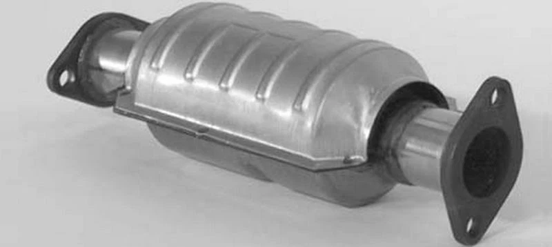 Catalytic Converter Fits 1987 1988 Mazda B2600 Foto 3 de 4