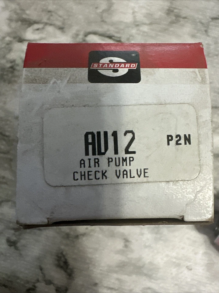 Válvula de retención de filtro de aire Standard Motor Products AV12 FORD MERCURY Foto 2 de 4