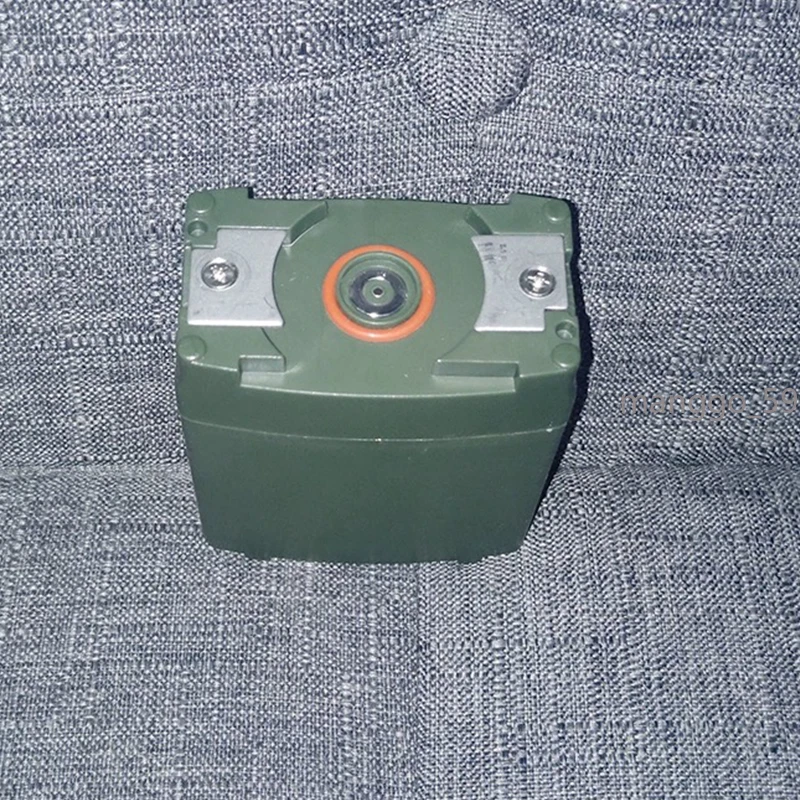 ¡¡EN NOSOTROS!! Estuche de batería TCA PRC 152A caja verde para radio TCA AN/PRC-152A sin batería Foto 3 de 4