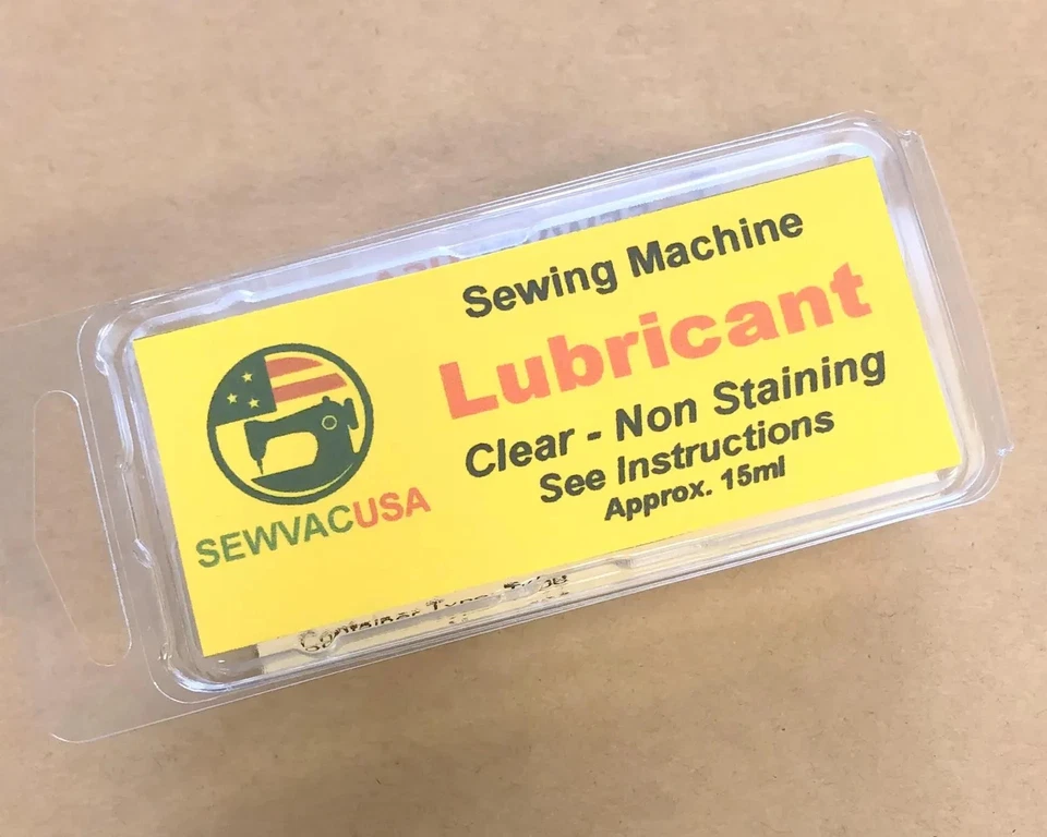 Lubricante de motor y engranajes SEWVACUSA para peso pluma SINGER modelo 221 y 222 + Foto 2 de 3