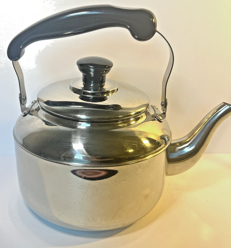 Potobelo Stainless Steel Hot Water Kettle Large - Image 2 of 4