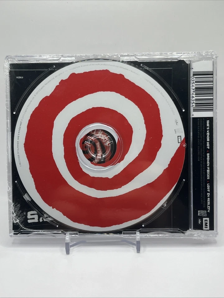 5 Seconds Of Summer She's Kinda Hot EP  (CD) Brand New Sealed - VERY RARE - Image 3 of 4